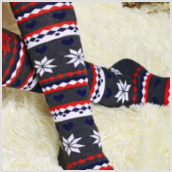 NWT Red/Black Snowflake knee Socks - Picture 4 of 6